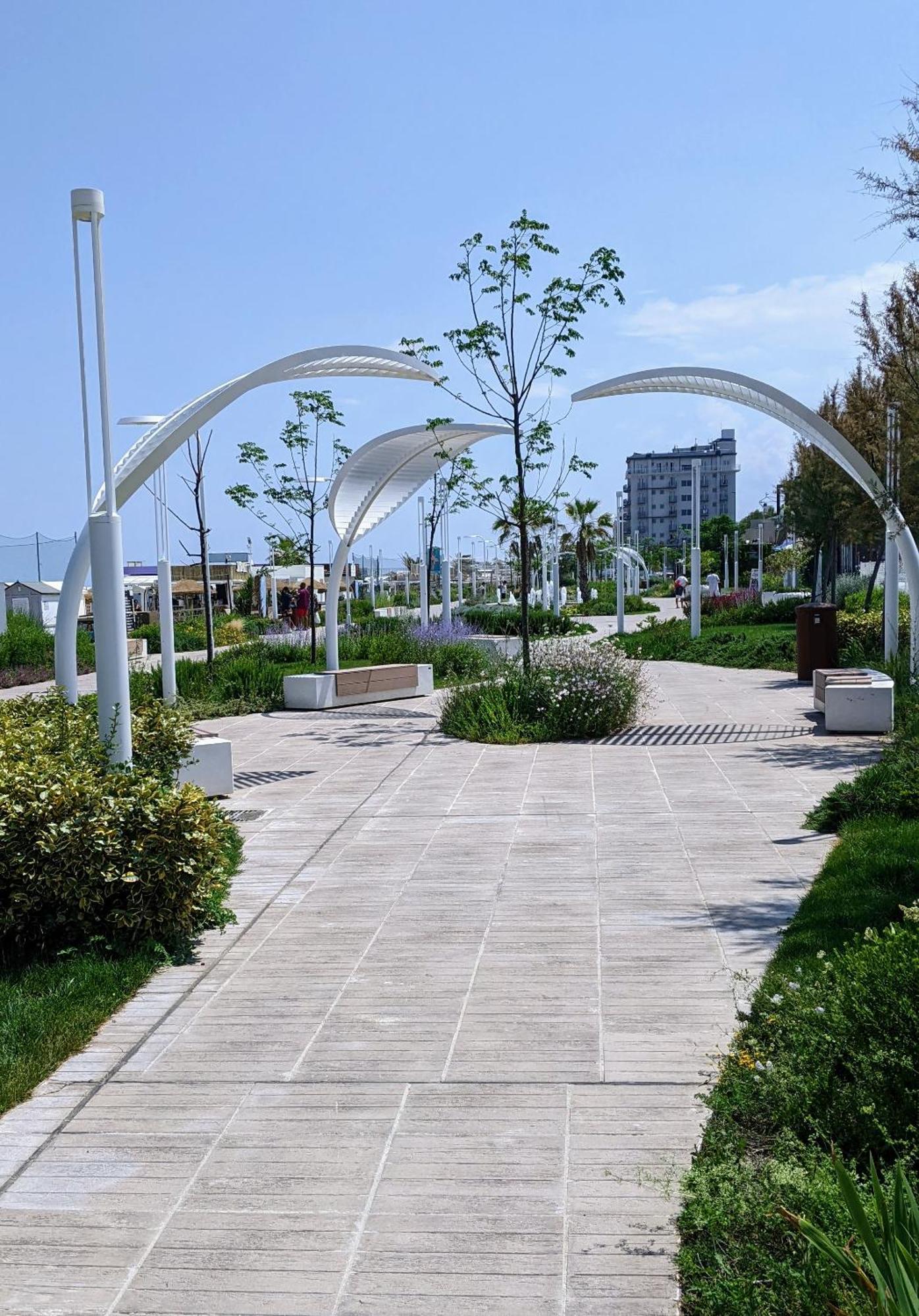 Appartamento A Riccione Con Balconcino Vista Mare Екстериор снимка