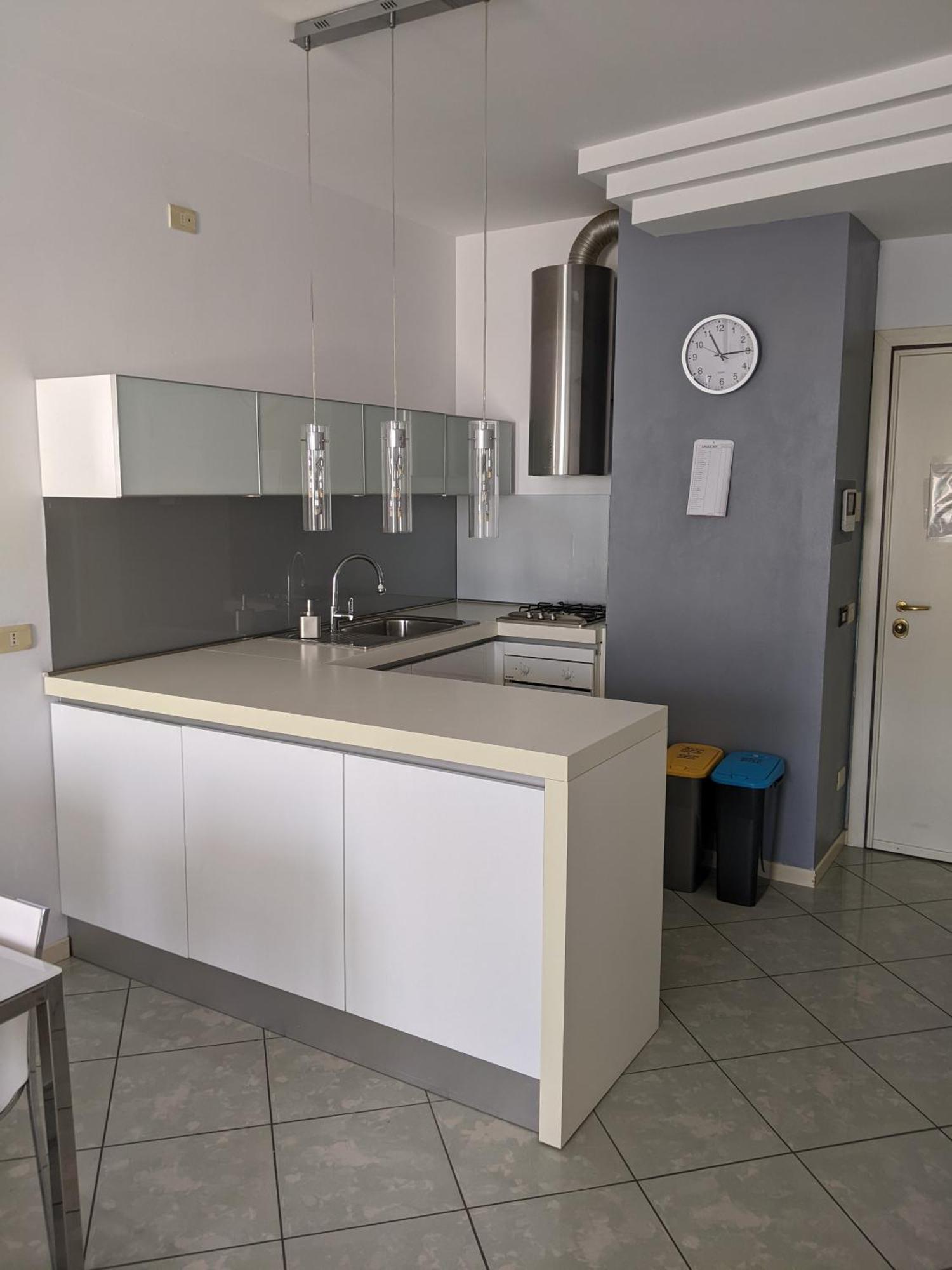 Appartamento A Riccione Con Balconcino Vista Mare Екстериор снимка